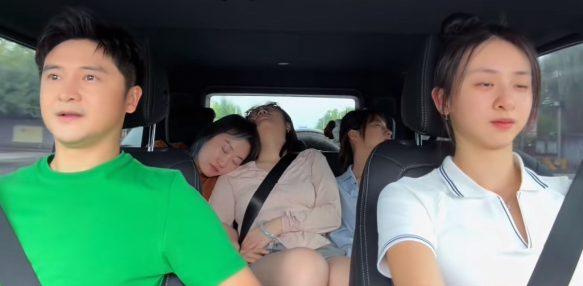 森碟都会开车了森蝶都会开车了？我对森蝶的印象还停留在秋裤外穿和风一样的女子