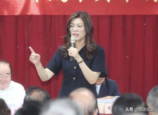 【标题：彻底翻车！郑丽文高调对日捐款撕下伪装，邱毅：我看走眼了】台湾省郑丽文 