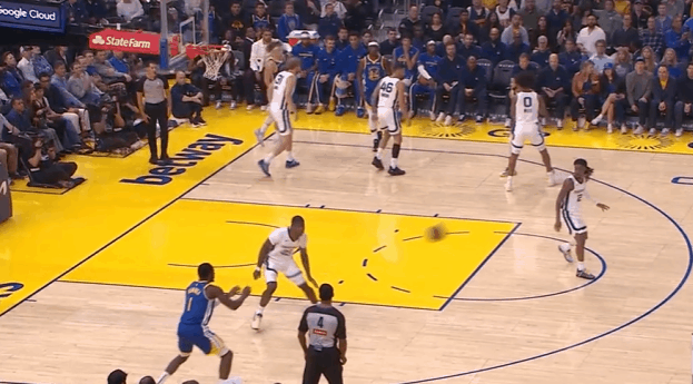 库明加去往老鹰！回顾本赛季最佳一役，对阵灰熊高效25+10P1库名加持球推进至前