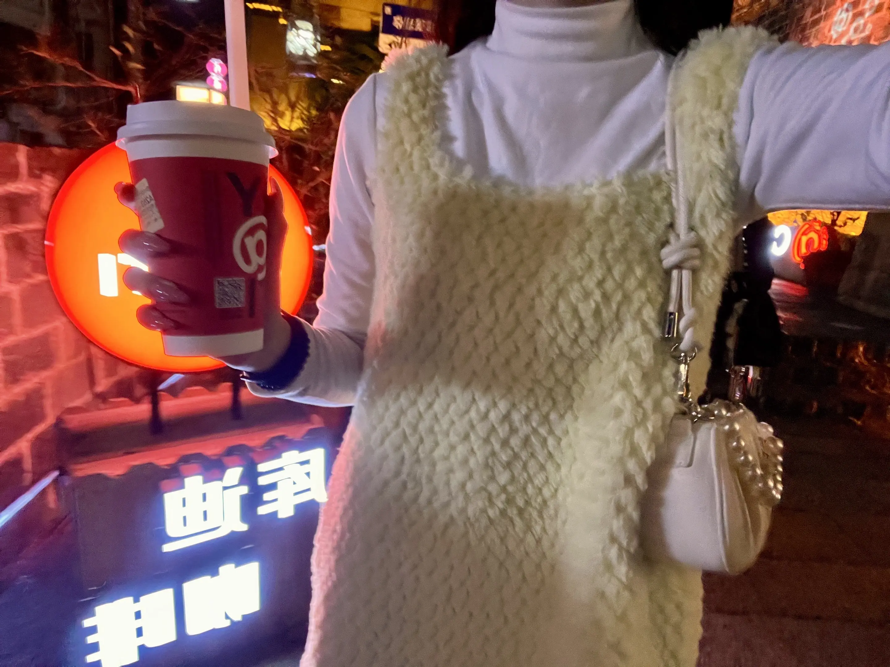 看似平静 实则真没招了 怎么比咖啡还苦