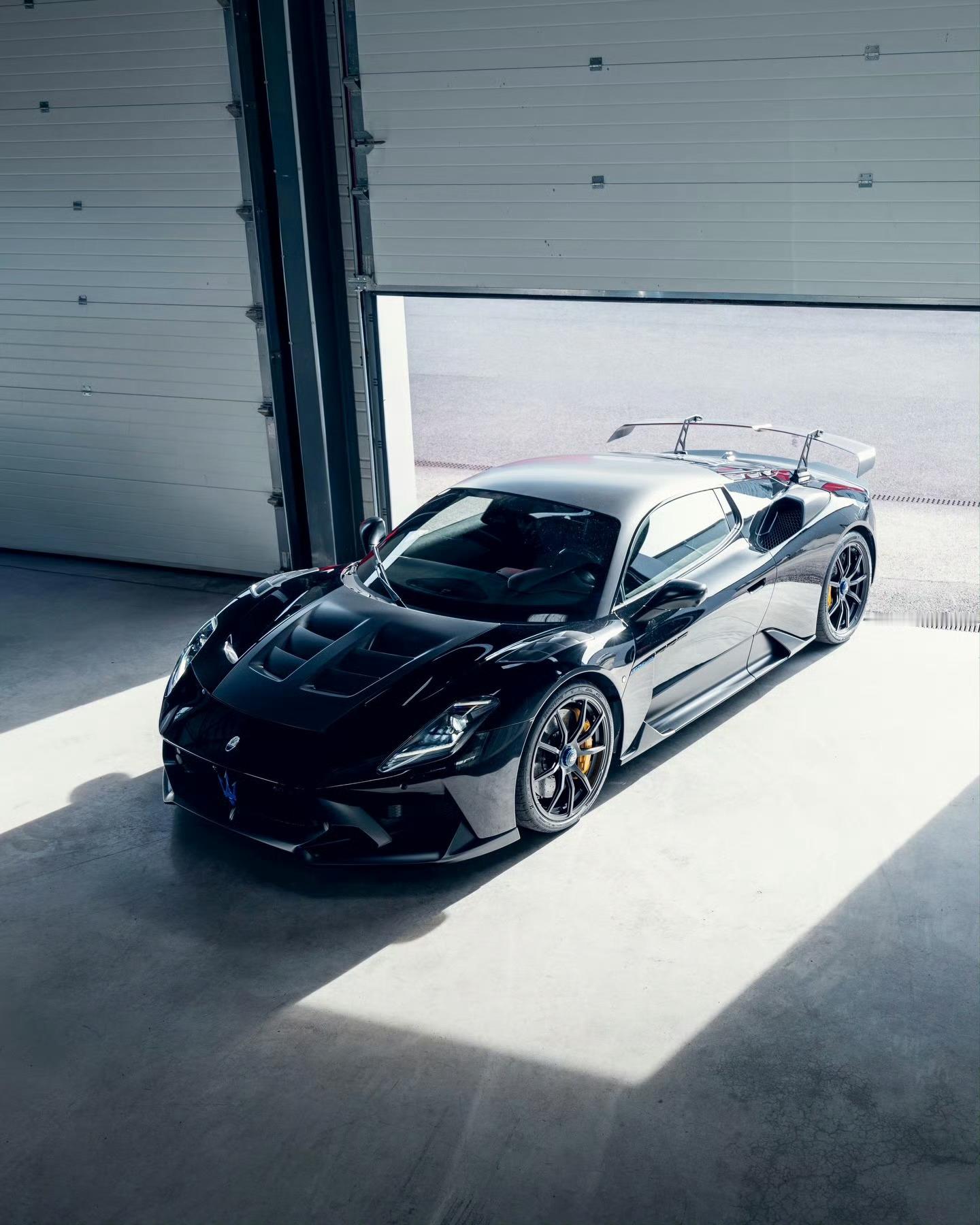 玛莎拉蒂 GT2 Stradale 