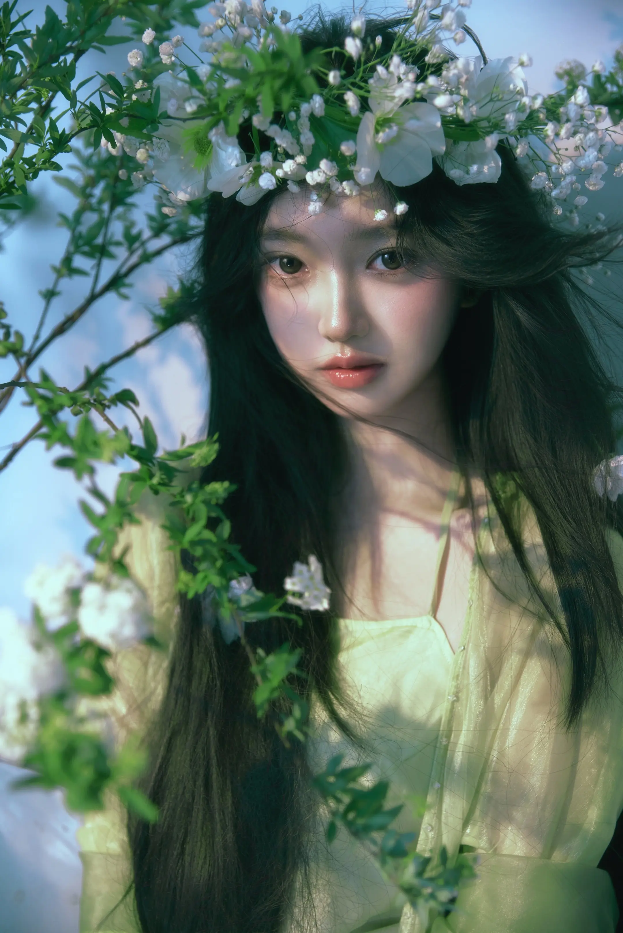 忘了 仿佛不在人间。