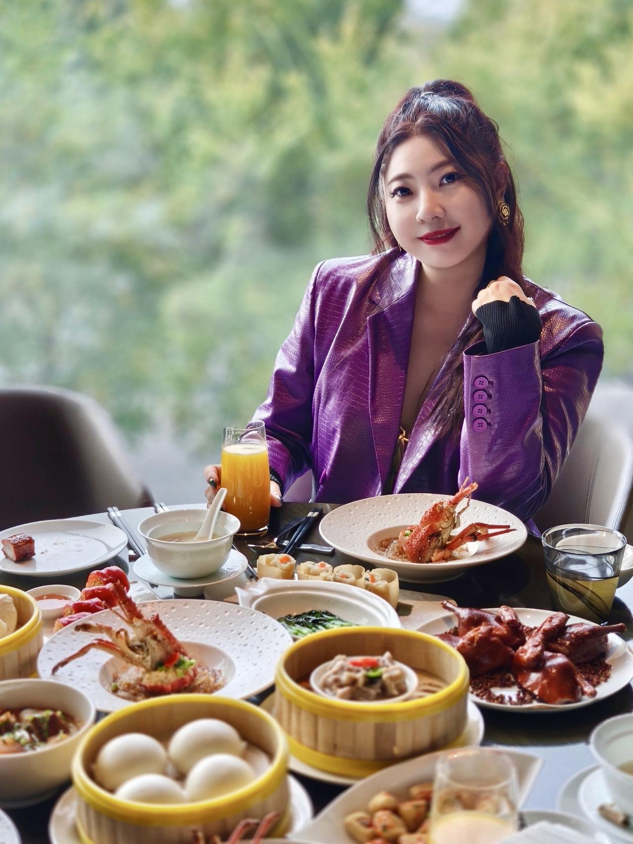 首都机场东海康得思酒店，二层的明阁 Ming Court中餐厅，秋季新菜升级上新