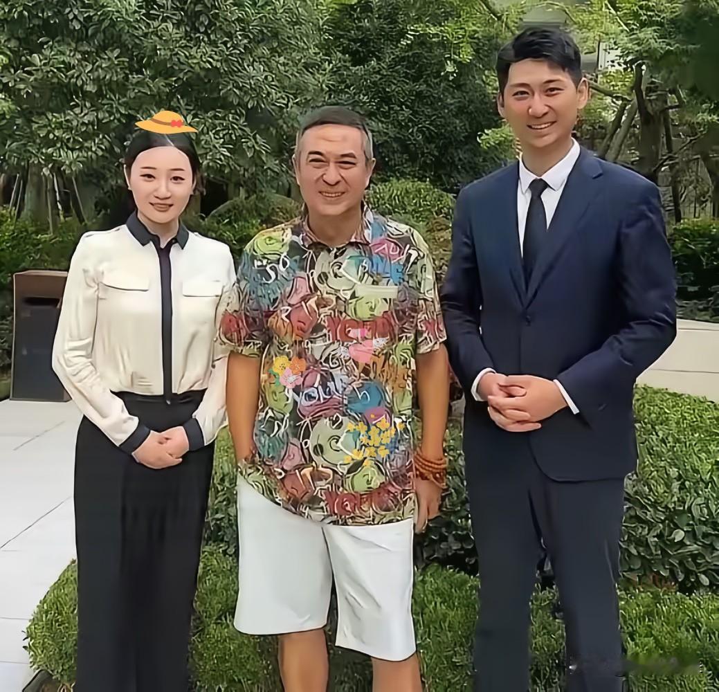15块理发，4000万卖房：这哥们儿，活透了

前脚北京四千多万的房刚出手，后脚