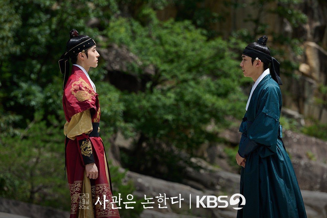 KBS独幕剧《#史官在讨论#》主演:南多凛、陈俊翔今晚北京时间9:45首播[打c