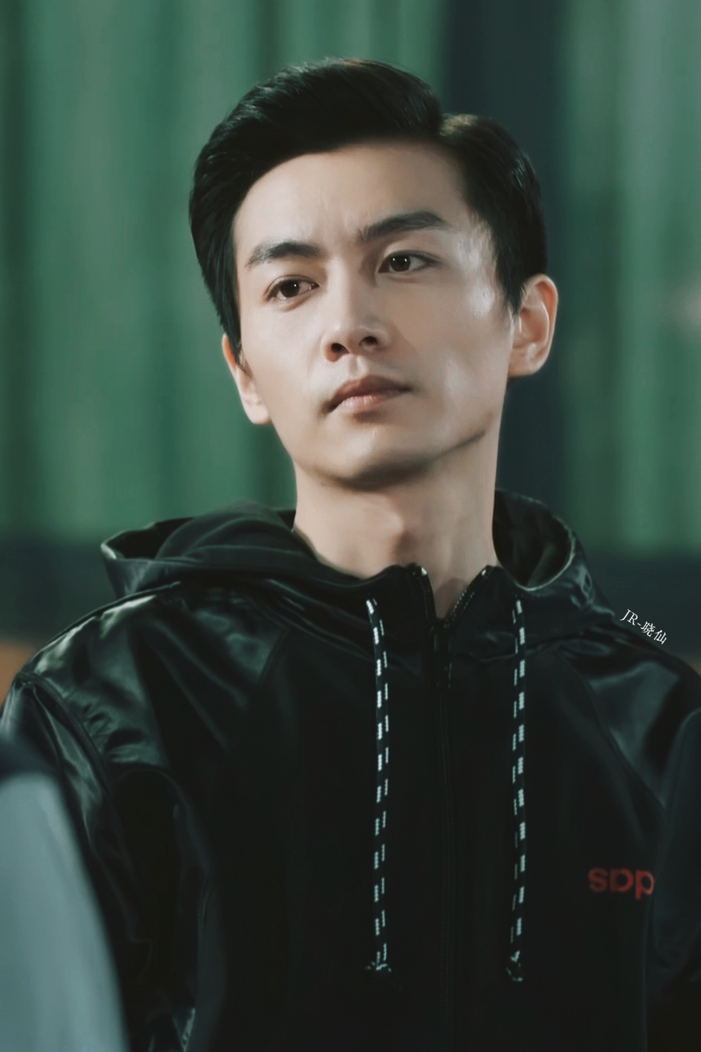 陈晓邓子昂 cx 陈晓费加罗男士雪中大片 谁会想到，还有机会梦回子昂一眼呢～​​