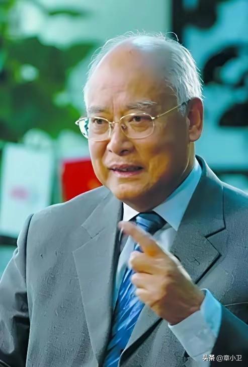 没有何振梁，08年申奥大概率难以成功。何老逝世后，国际奥委会降半旗三天。能拥有这