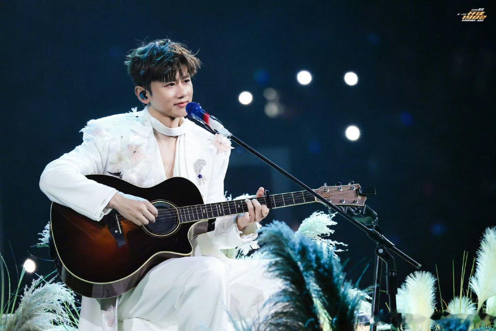 张杰演唱会国内站将在鸟巢收官 张杰未live巡回演唱会 收官定鸟巢，这格局、这舞