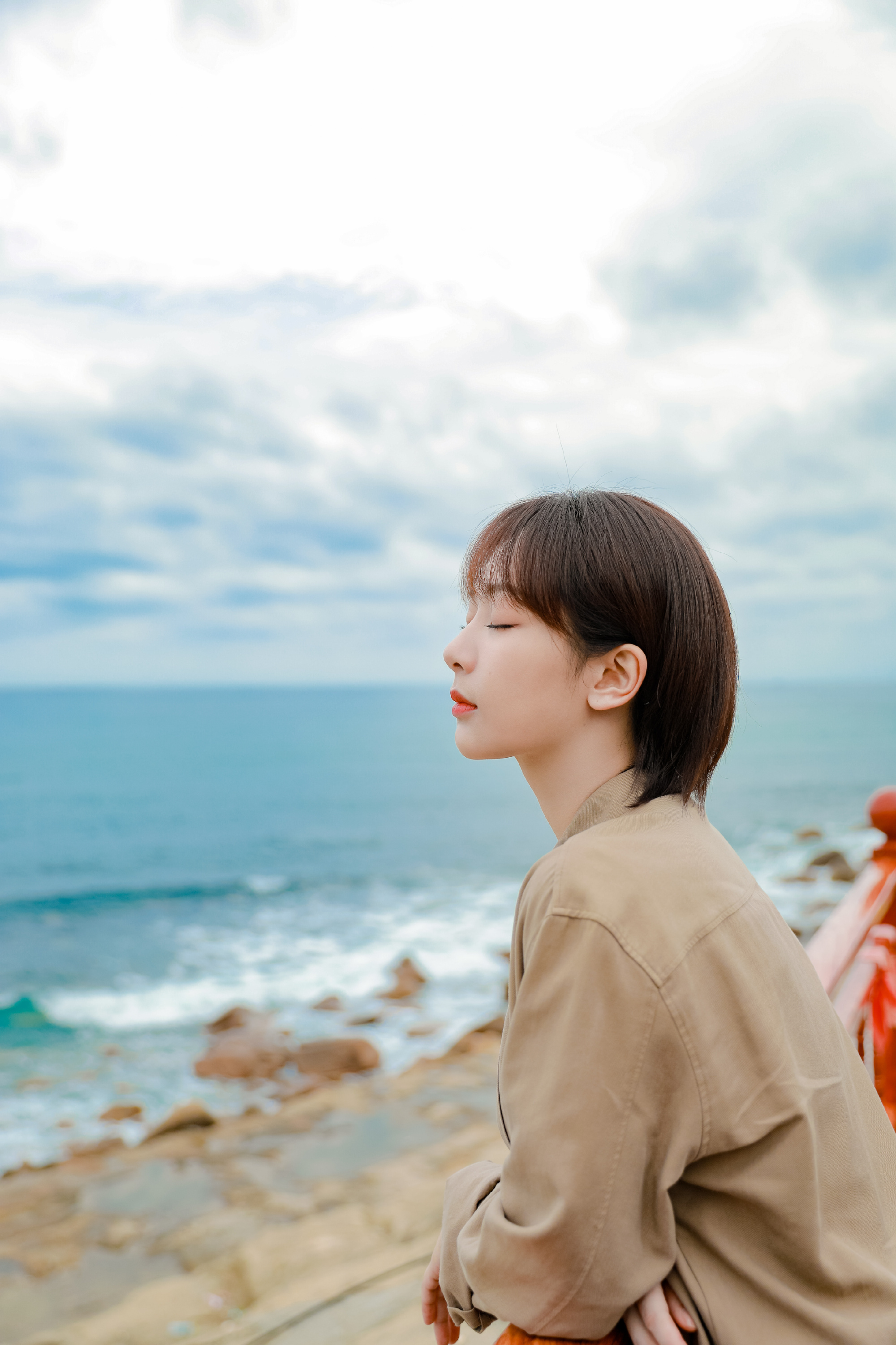 杨紫[超话] 姐姐[挤眼] ​​​