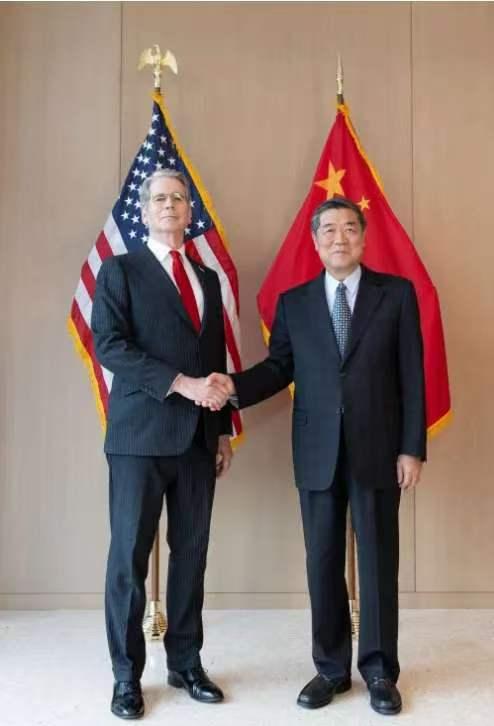 成功了，美国沸腾了。当地时间2026年9月20日，中共中央政治局委员、国务院副总