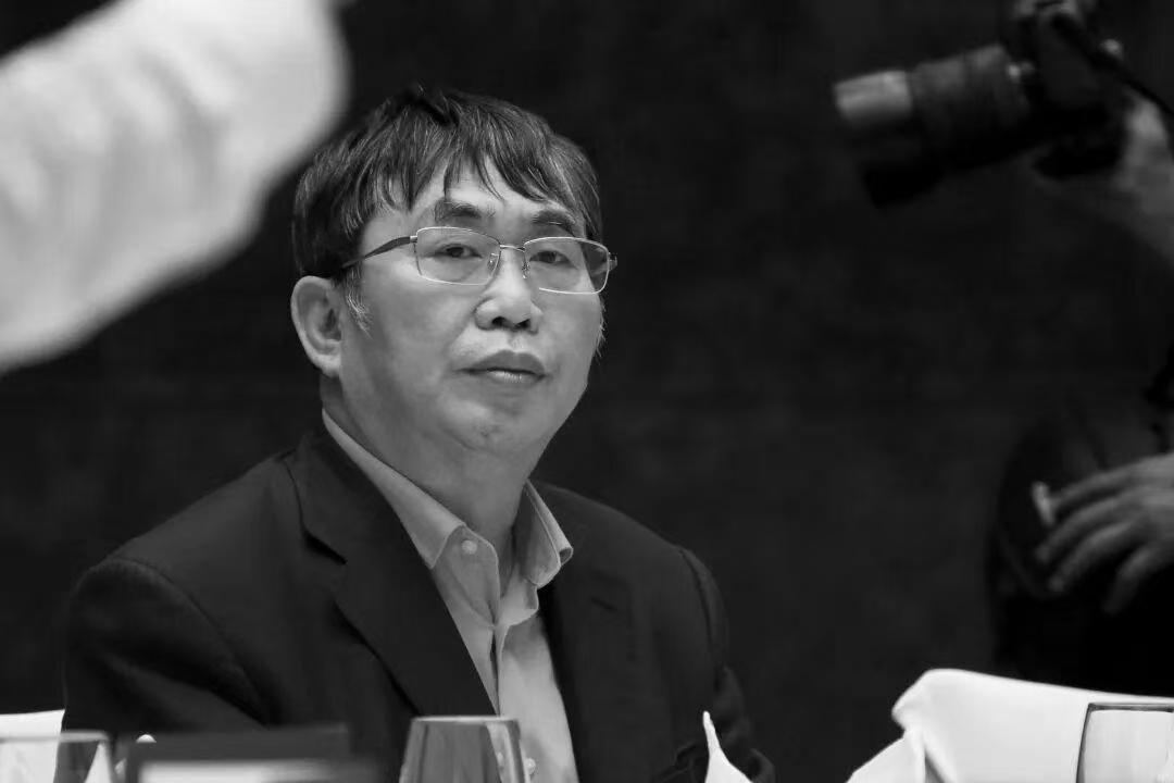 最新消息报道，中国围棋协会名誉主席、“棋圣”聂卫平九段昨晚在北京病逝，享年74岁