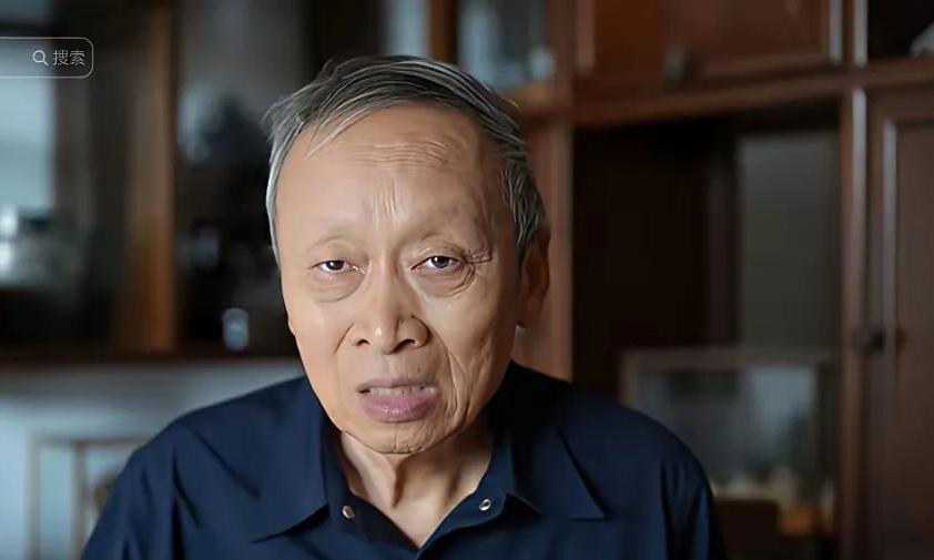 华为公布了韬定律之后，正举国欢庆之时，有些人却坐不住了，总想泼一盆冷水。
这其就