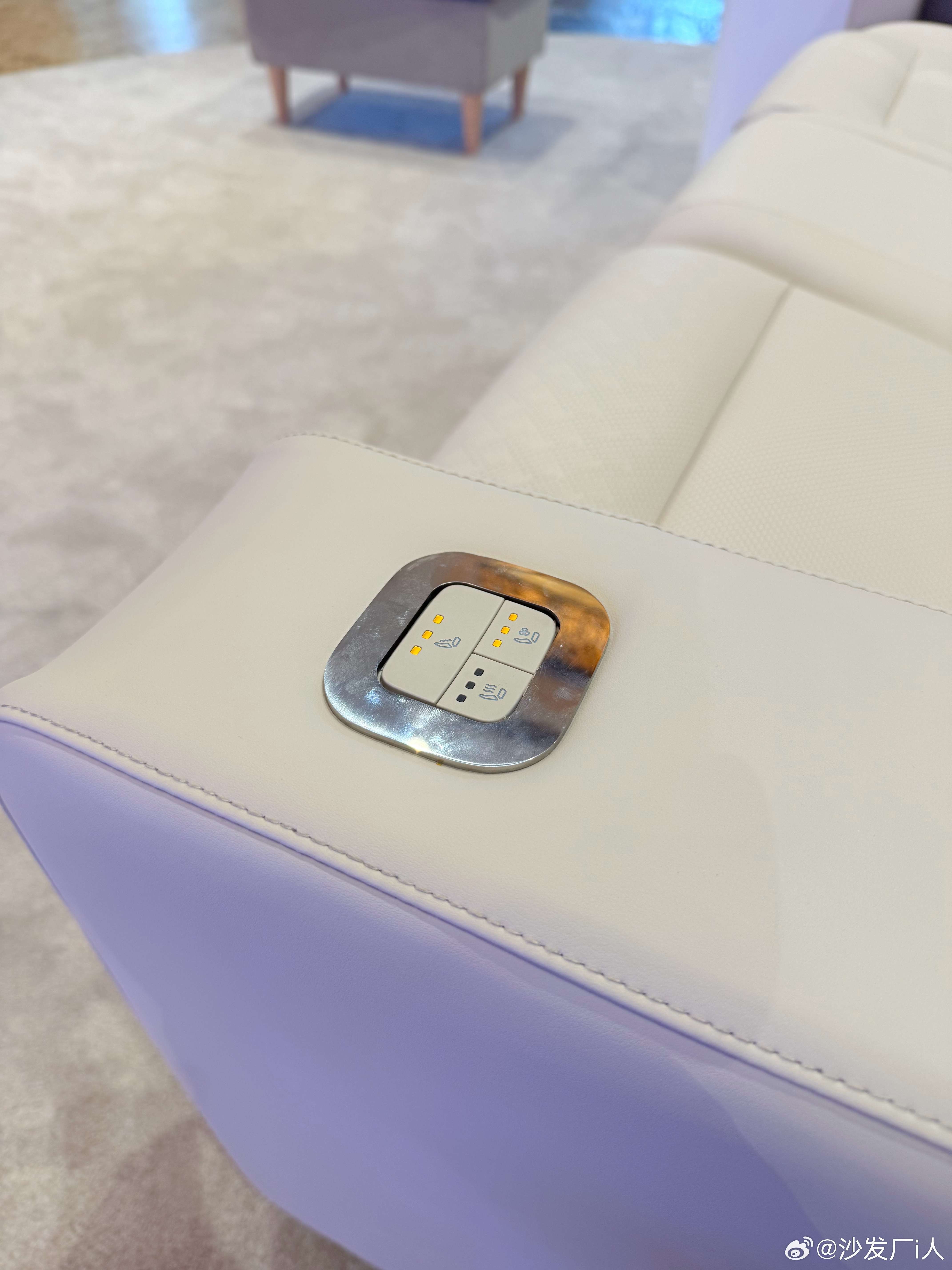 沙发厂来了，猜猜这是啥？东风日产nx820万级大大大五座智慧舒享suv