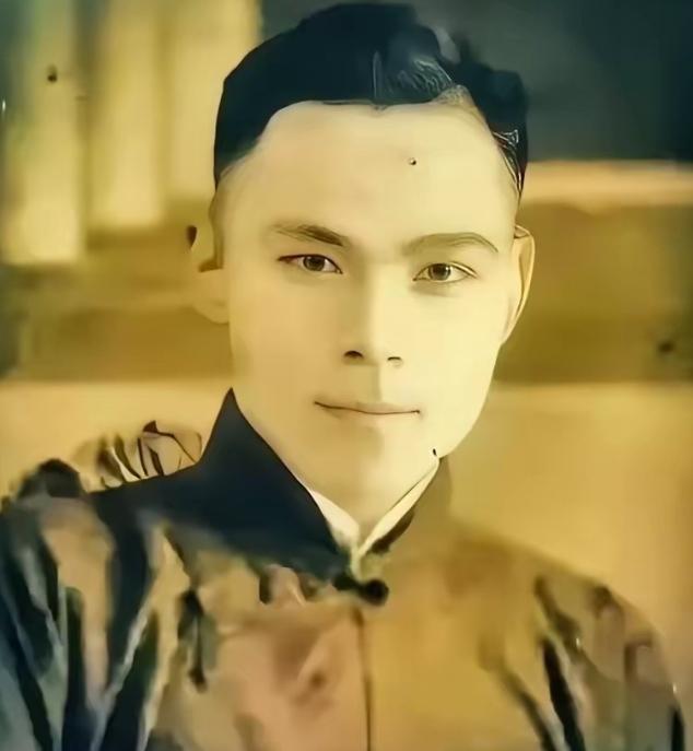 1939年上海街头，亲眼目睹同胞被辱，恒社弟子魏庆春一人厮杀！谁能想到，他一人一