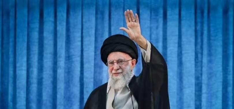 美以袭击伊朗大概率会改变中东格局。2026年2月28日的联合空袭，让美以伊冲突从