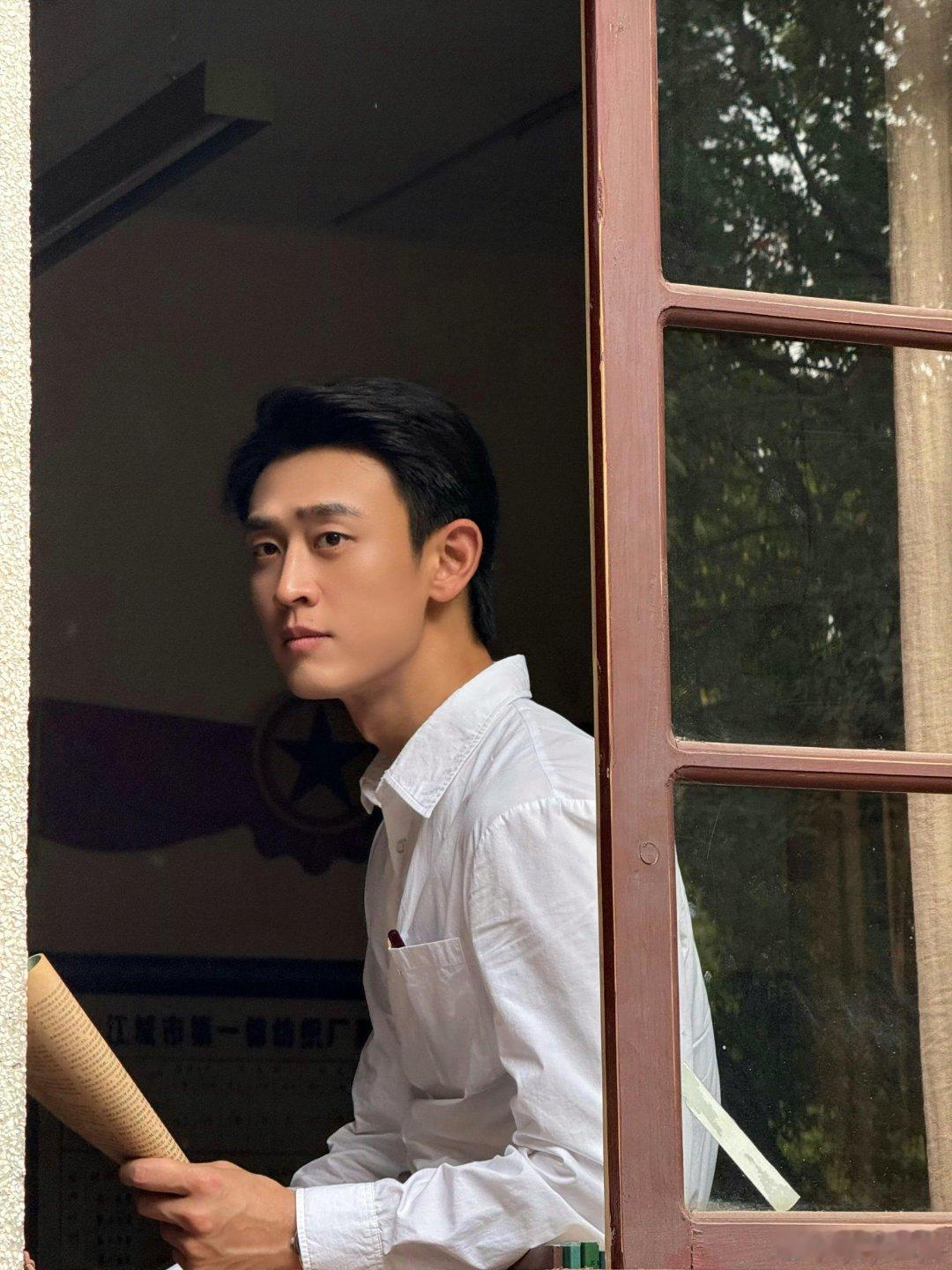 王天辰被男粉喊姐夫的反应“人尽姐夫”实锤了，男粉这嗓子我笑疯了要，姐夫要是纯i人