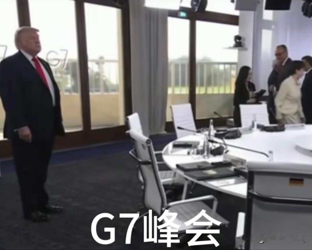 看着这张图，似乎听到了特朗普无奈的叹息：
往后的日子，越来越难过了，形势越来越糟