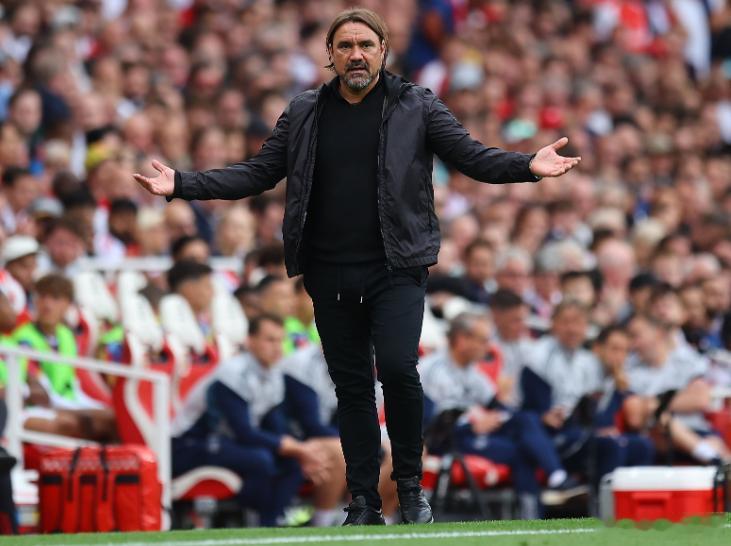 英超第24轮利兹联0-4阿森纳，赛后在接受采访的时候利兹联主帅法尔克称赞了枪手的