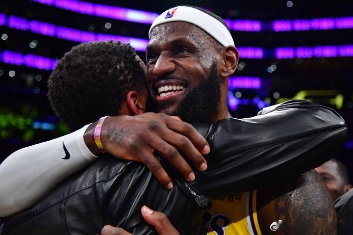 里奇-保罗：若由他决定，他会建议詹姆斯退出此类评选。"听着，在他41岁的年纪，我