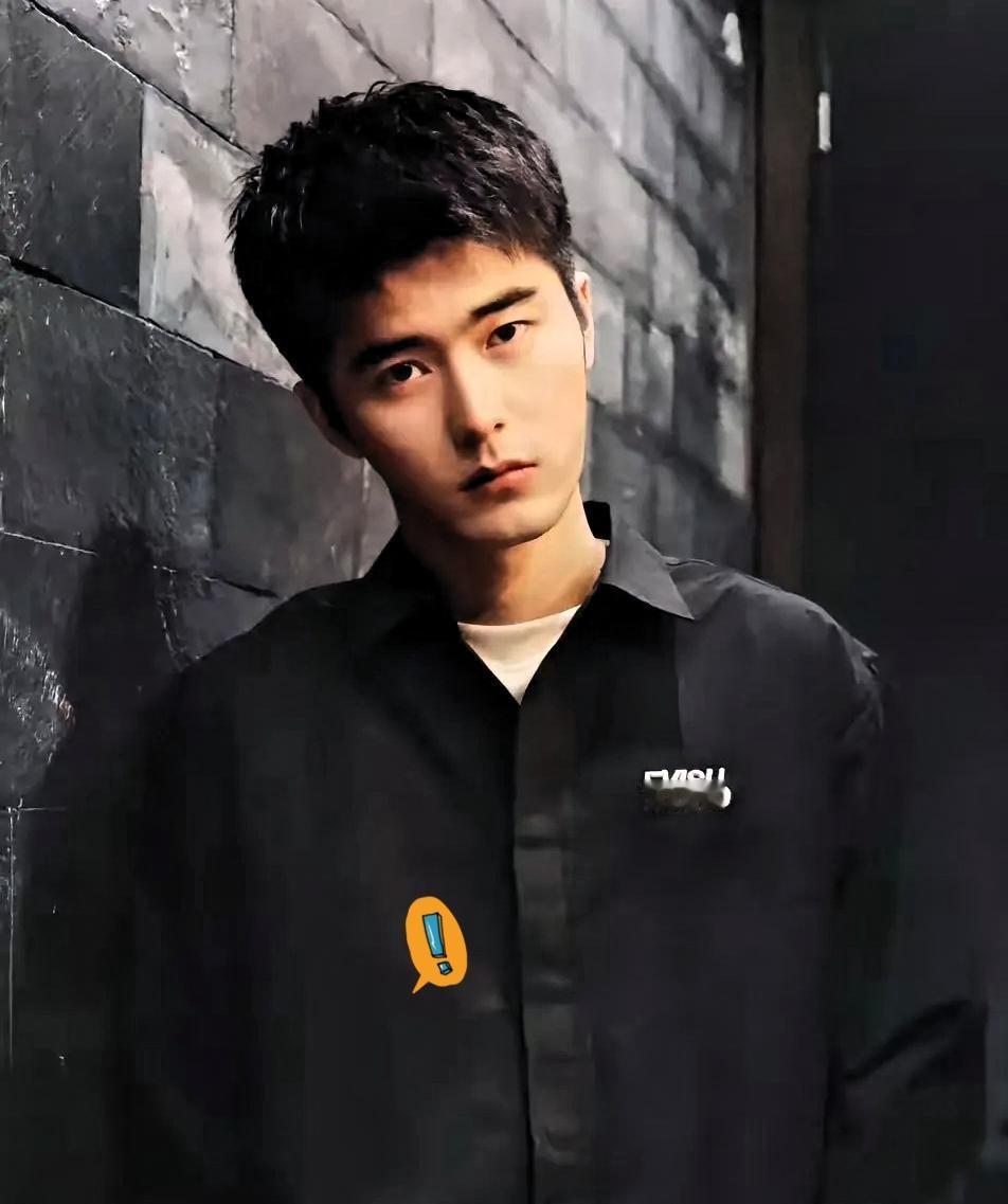 不陪酒就往死里打？刘奕畅这事儿哪是年轻气盛，分明是行业惯出来的嚣张！
 
科班出