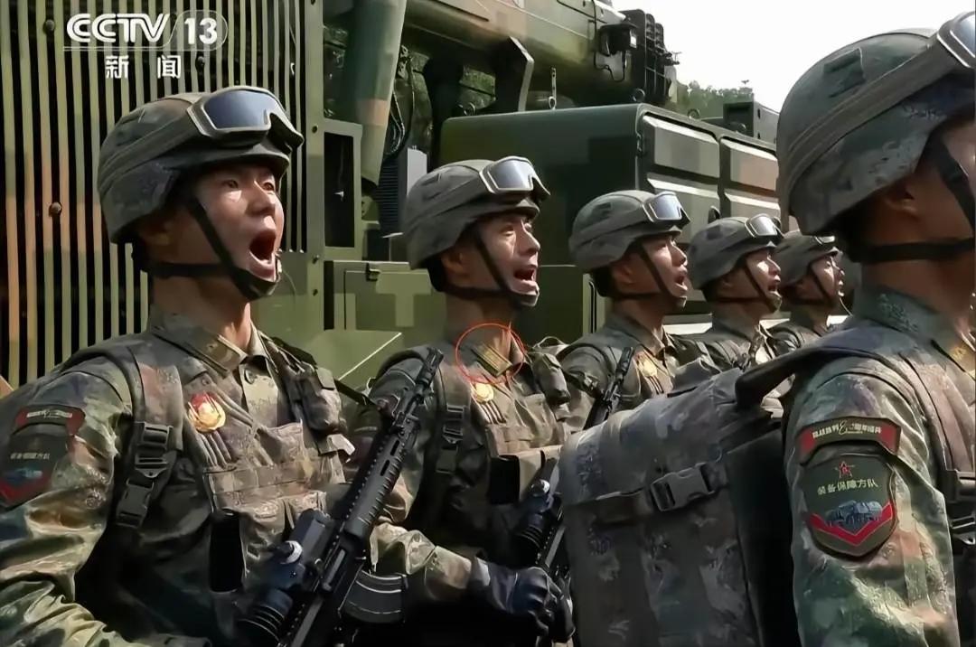 真是卧虎藏龙，官兵一致，军衔不同，同为受阅将士！强军强国梦 学习强军思想 九三大