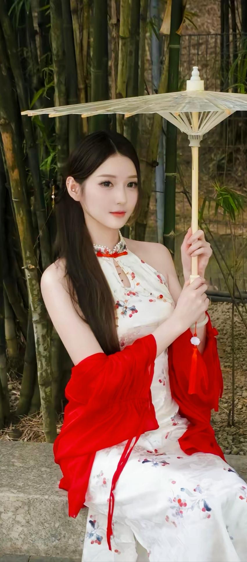 红袖添香，古韵悠长。