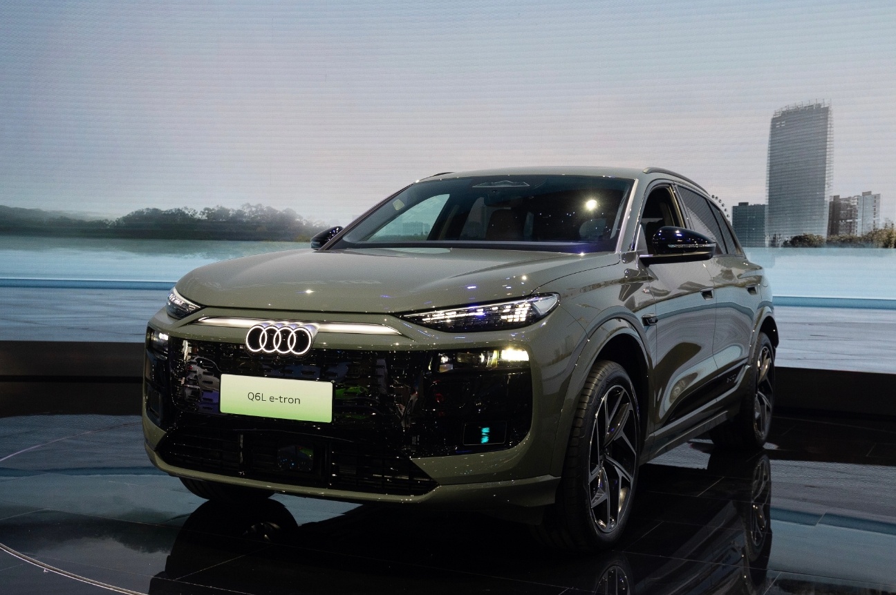 奥迪Q6L Sportback e-tron开启预售啦，8月正式上市[憧憬]普通