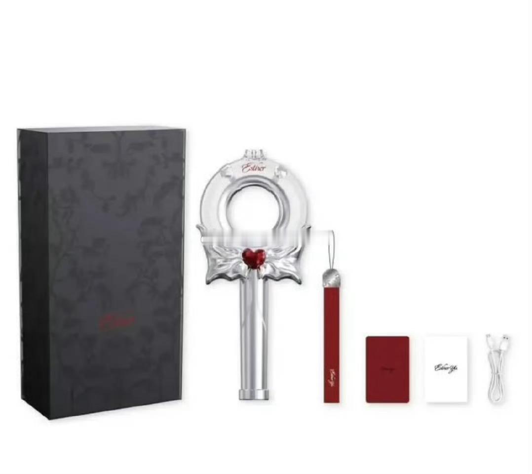 虞书欣生日会应援棒一万份秒售空，什么水平？ 