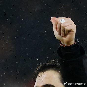 3月5日讯 据英国媒体《每日邮报》报道，伯恩茅斯主帅伊劳拉考虑与俱乐部续约。伊劳