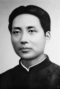 《七古·送纵宇一郎东行》云开衡岳积阴止，天马凤凰春树里。年少峥嵘屈贾才，山川奇气