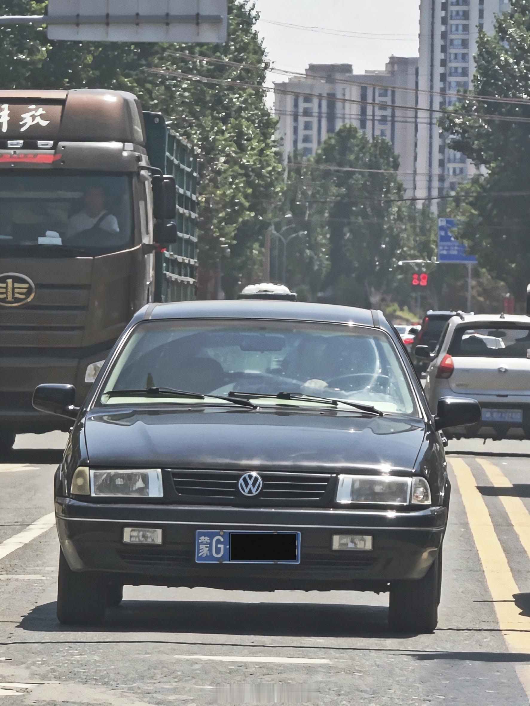 桑塔纳2000(桑塔纳2000/3000/志俊:网页链接) 