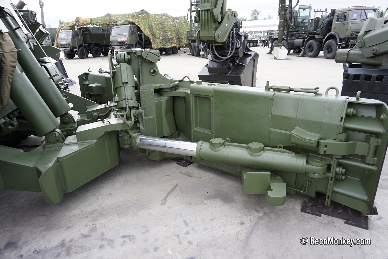 烽火问鼎计划每天认识一件兵器 俄罗斯联邦武装部队的工程兵部队正式采用了新型通用装