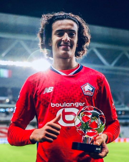 法甲  巴黎圣日耳曼即将签下阿尤布·布阿迪（18岁）。俱乐部计划在一月份的转会窗