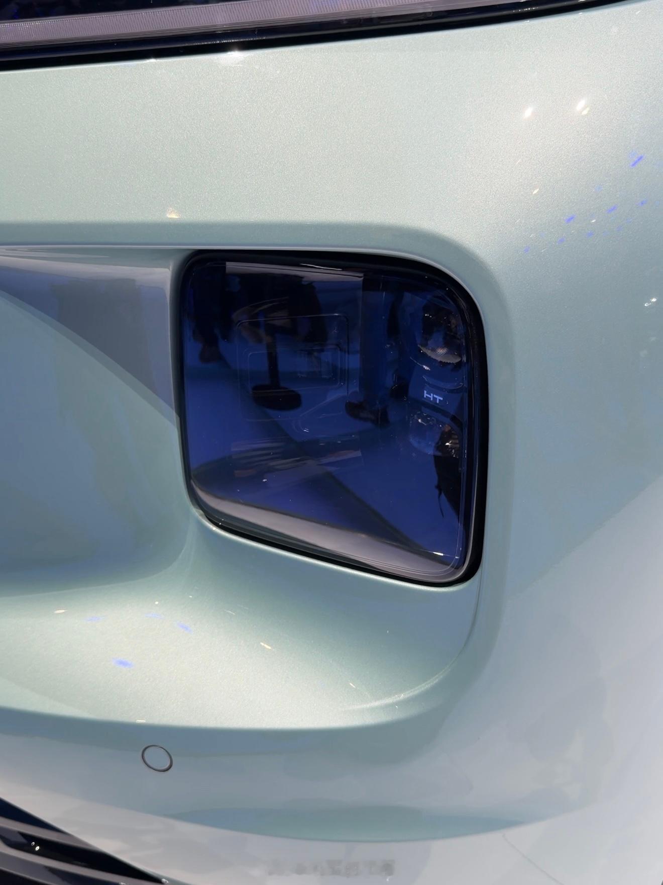 一汽-大众ID. AURA T6，这台全新纯电SUV真挺有范儿，前脸那小方灯特好