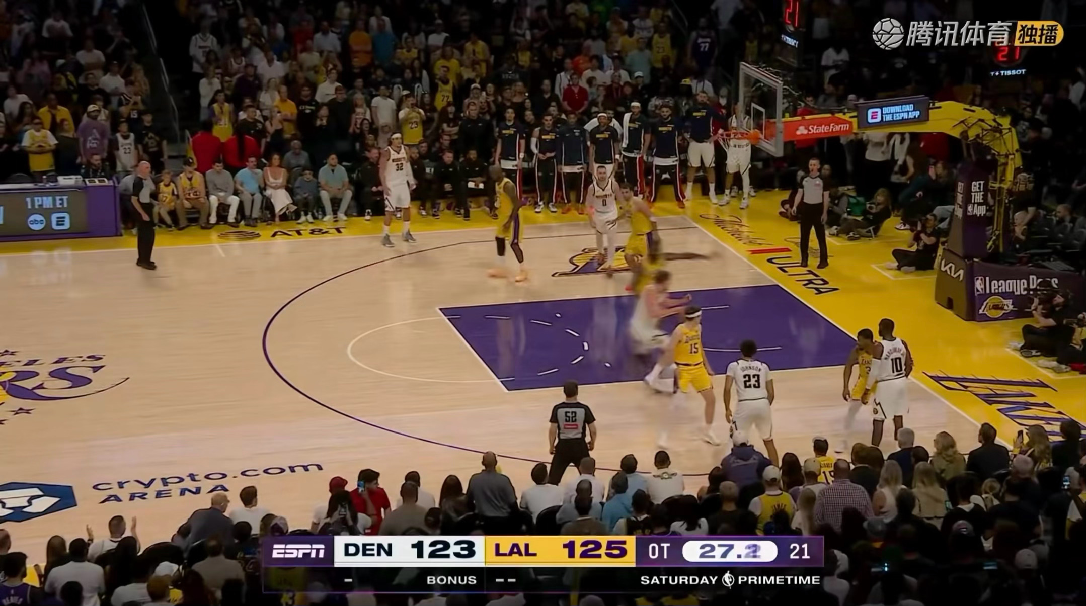 湖人这场比赛名场面！里夫斯绝平！东契奇绝杀！41岁的老詹飞身救球！艾顿扇约基奇！