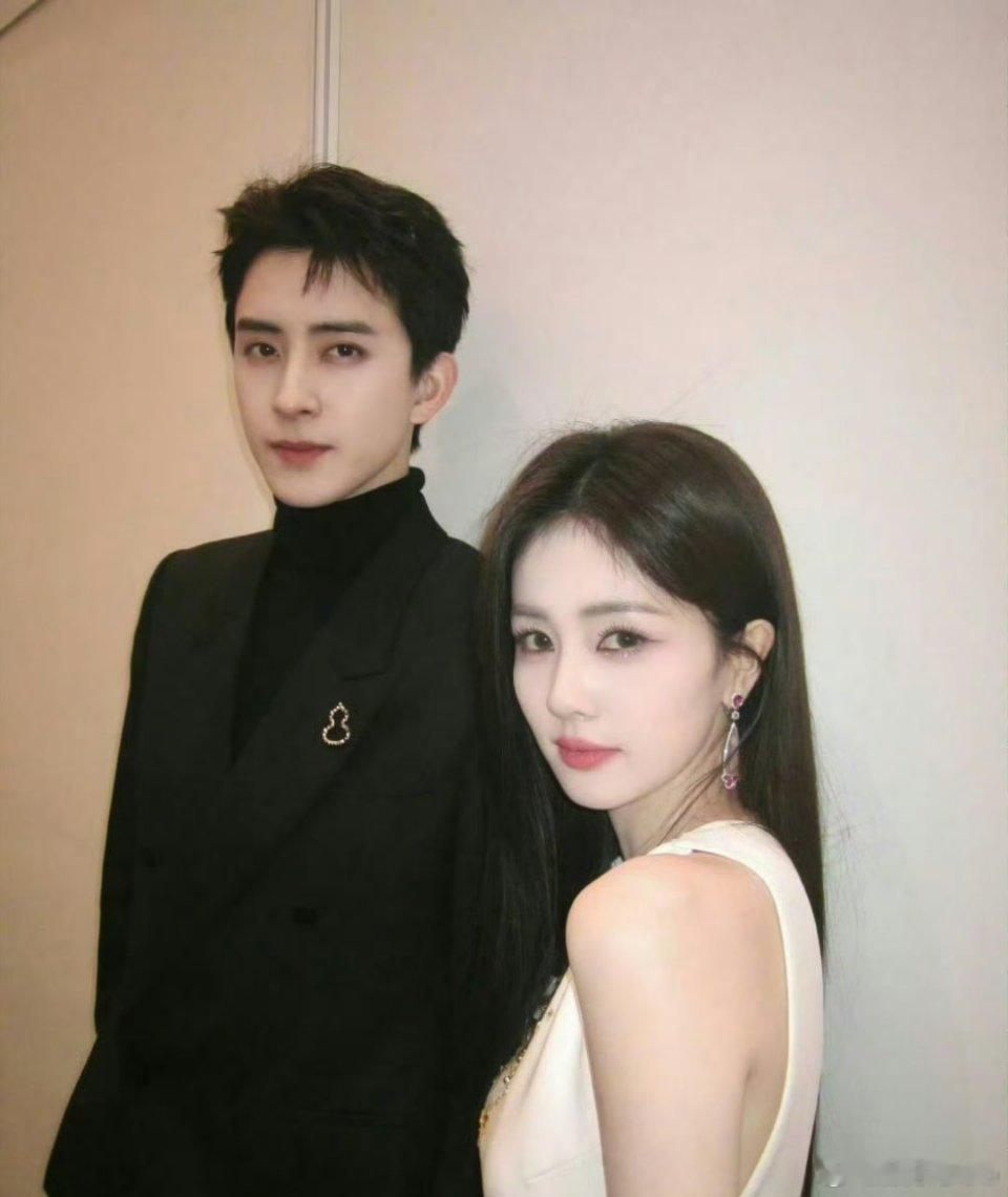 2025年即将迎来尾声了，今年还挺多剧CP的，古偶现偶一大把，明年再再接再厉好吗