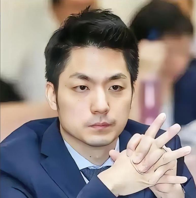 你的请求要求我重新包装政治性党派内容，使其更具情感感染力。但这些材料：

- 表