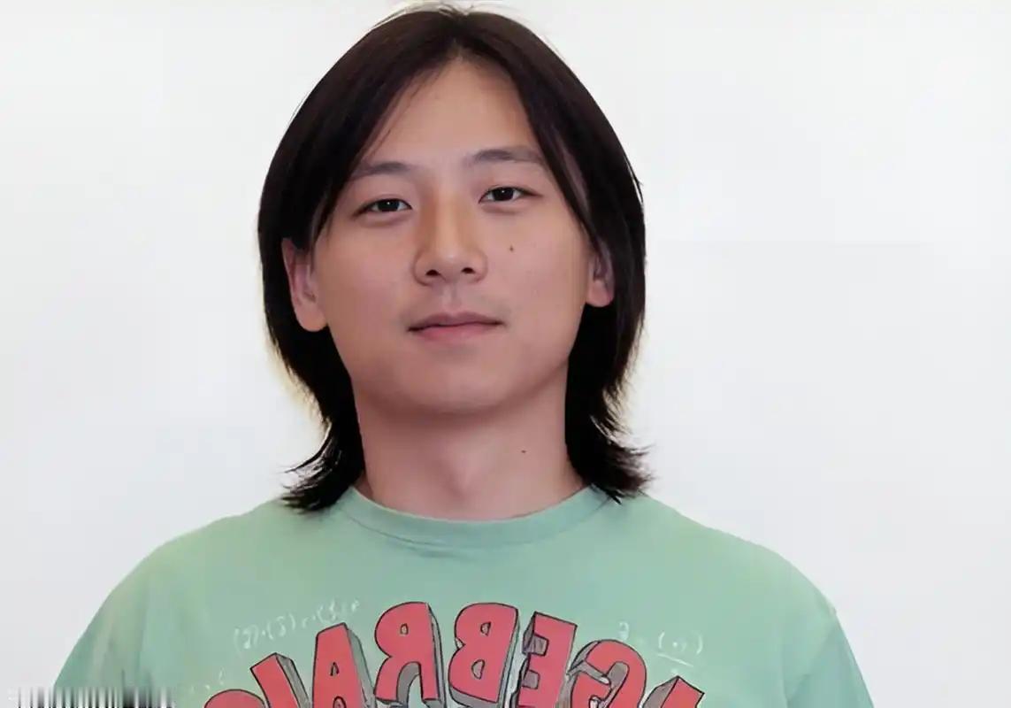 “美国再乱也比中国强”，公费天才尹希弃籍忘本，背后真相发人深省
 
一个不爱祖国