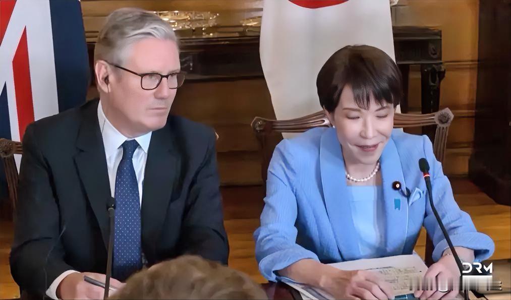 英国首相斯塔默与日本首相高市早苗在伦敦会晤，宣布建立“前沿科技伙伴”以驱动21世