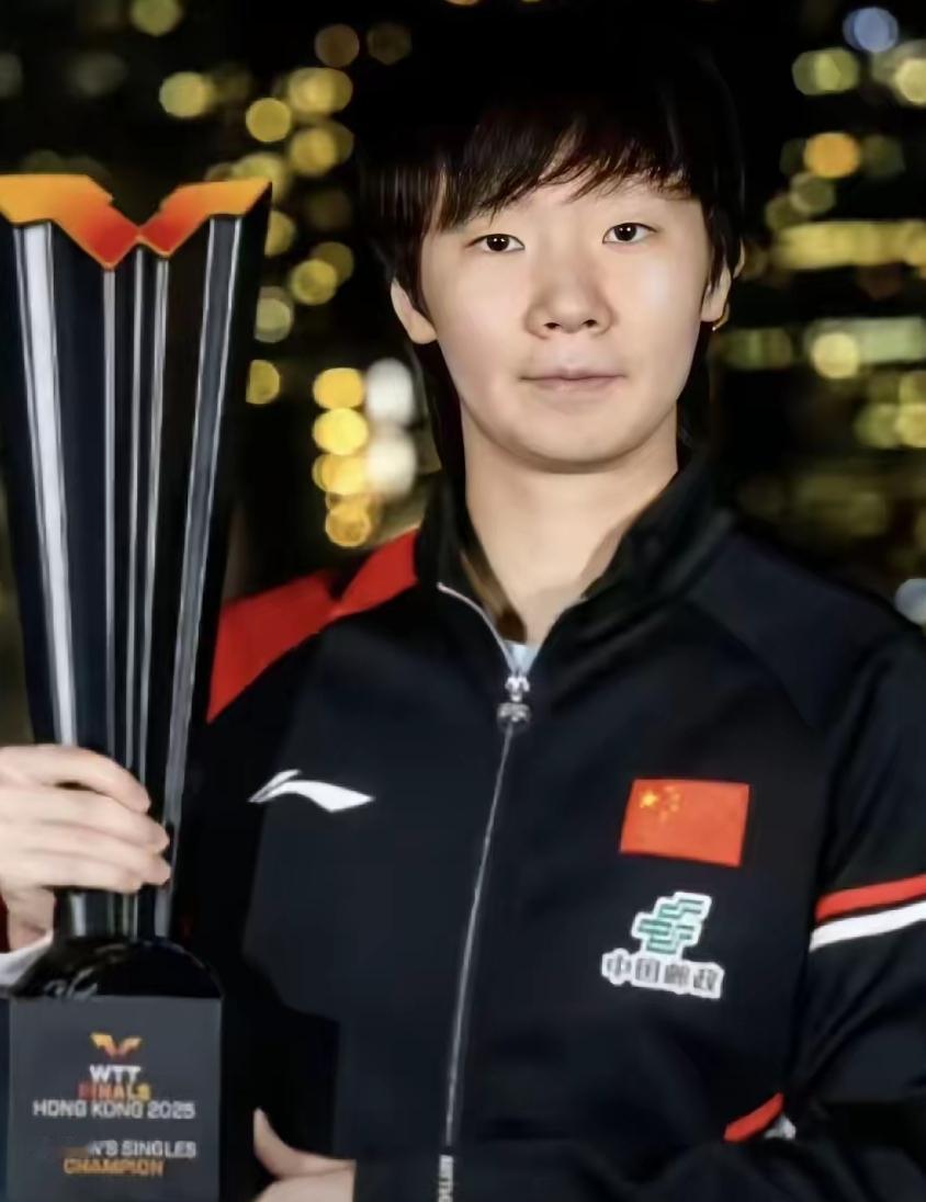 上海体育局这步棋，走得真叫人舒坦。
任命王曼昱当乒乓球推广大使。
这事儿，给所有