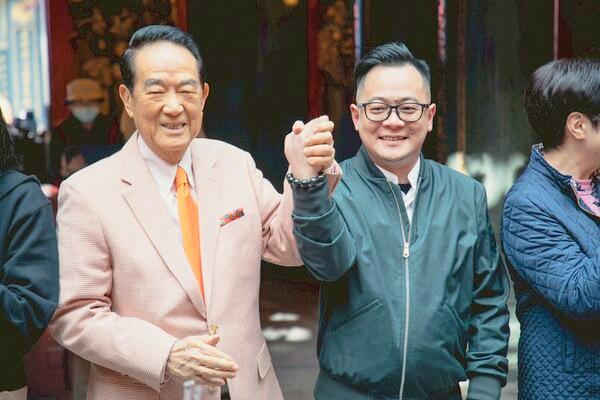 宋楚瑜再获重任！将第三度出征APEC峰会，看来与赖清德亲戚搞好关系还是有回报的。
