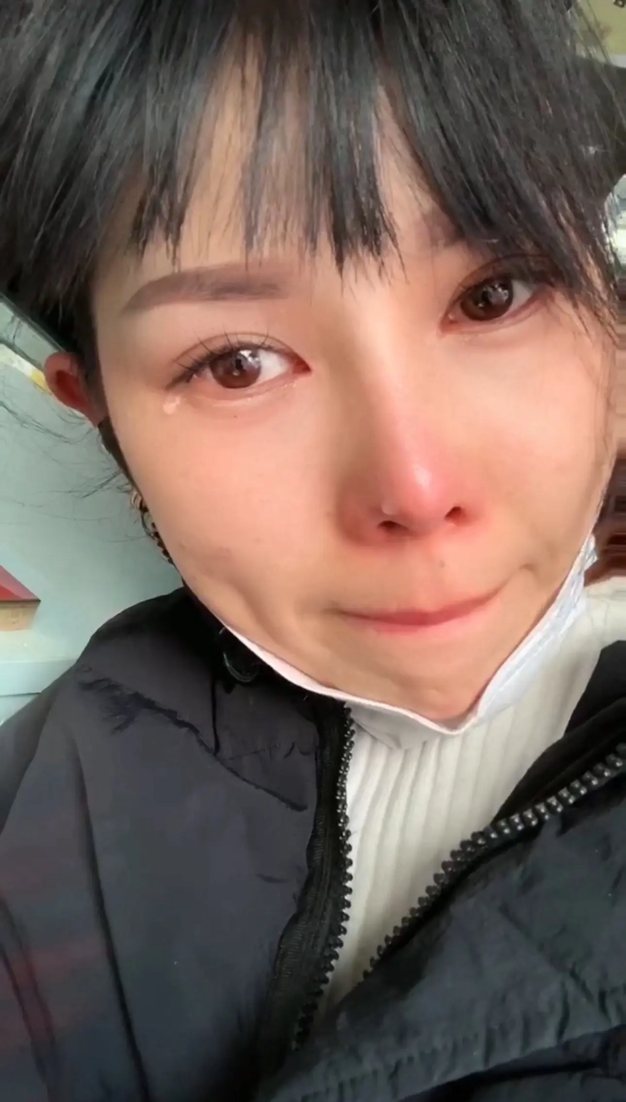 我只是做错了一些事情 走错了一些烂路 鞋子有点脏 可我不是坏女人