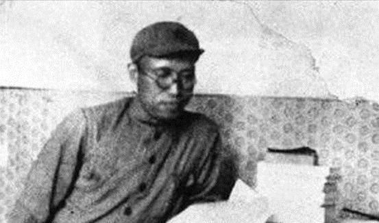 1955年授衔，四野副参谋长不满军衔，找到罗帅理论，结局如何？




聂鹤亭1