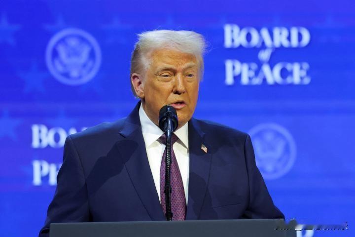 川普表示他不会派遣联邦政府去参与“管理不善”的民主党城市的抗议或骚乱除非他们请求