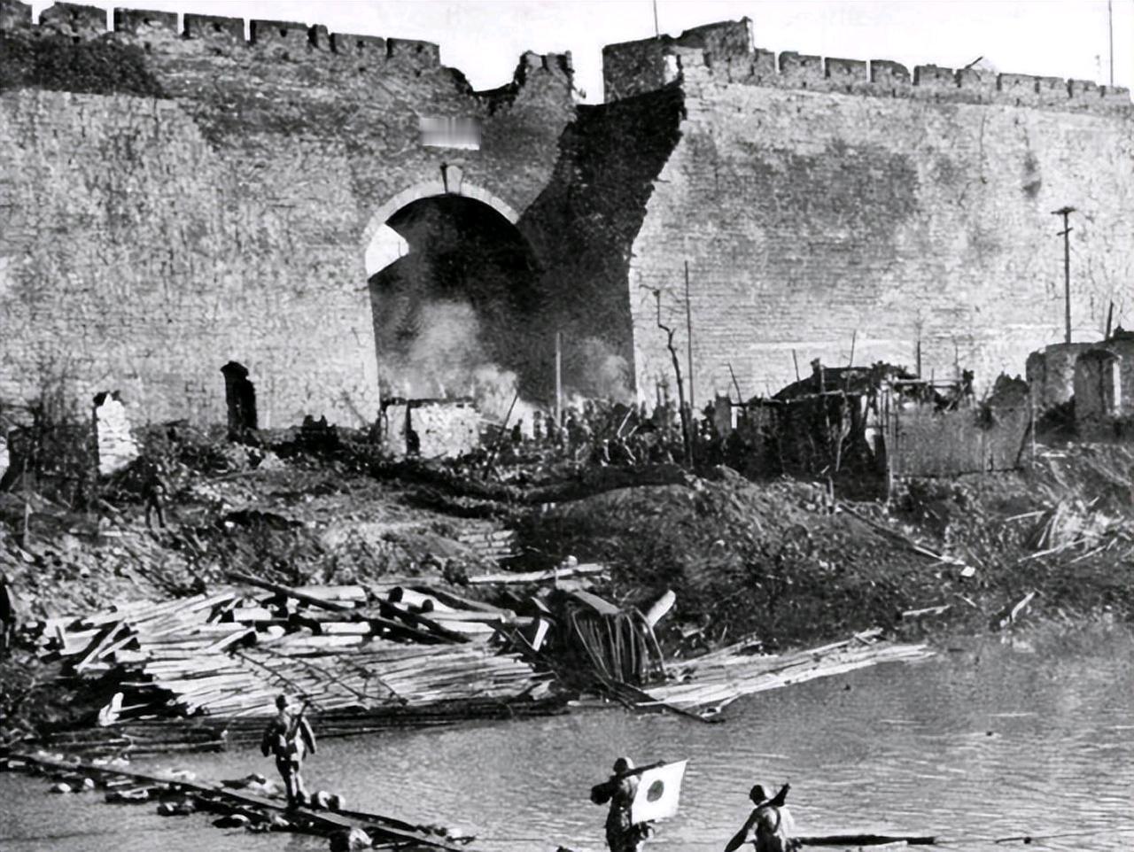 1937年那场南京保卫战，是整个抗战史上刻满血泪的惨烈一役——15万刚从淞沪战场