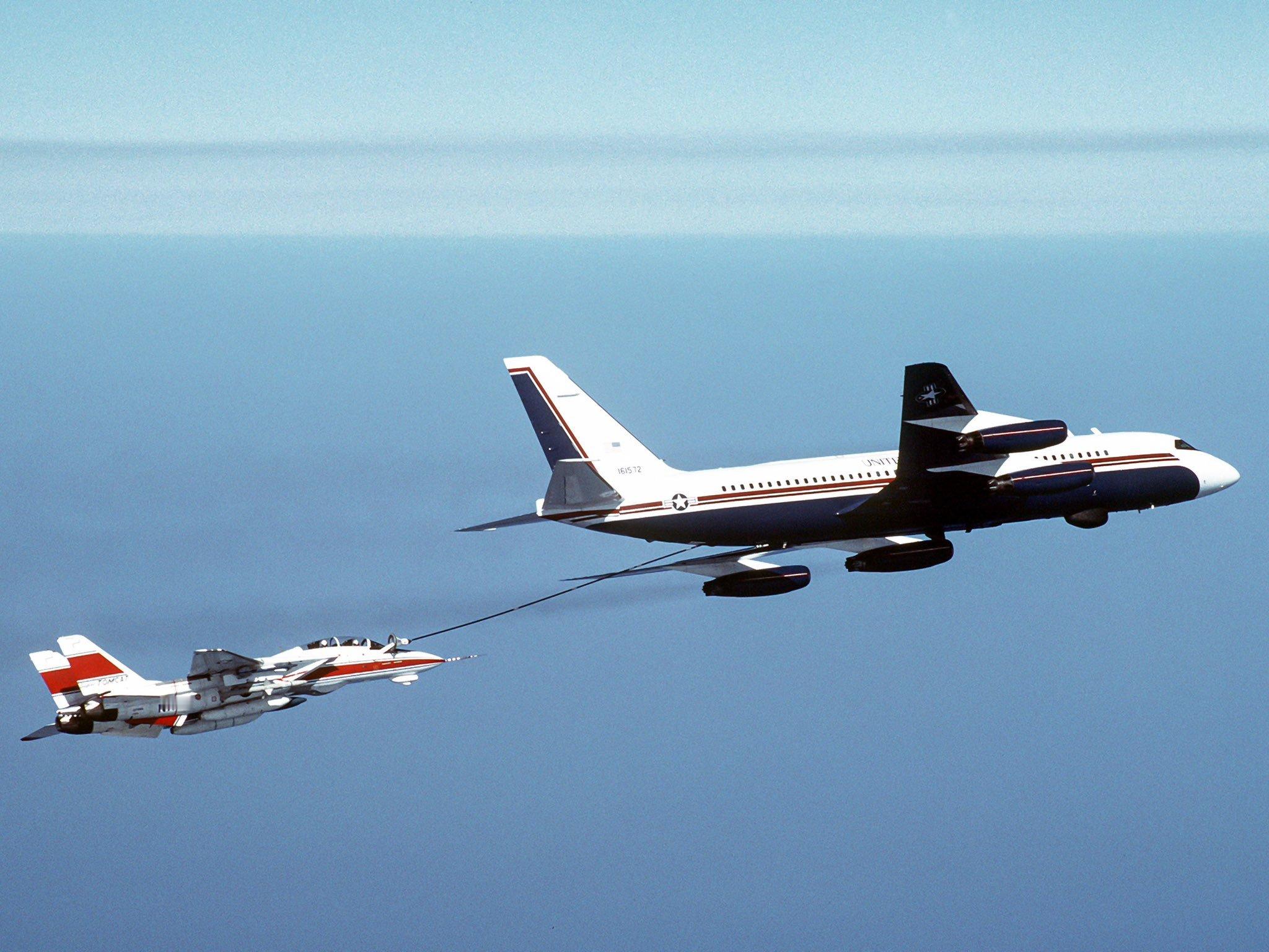 tomcat forever  Convair 880 & F-14D 