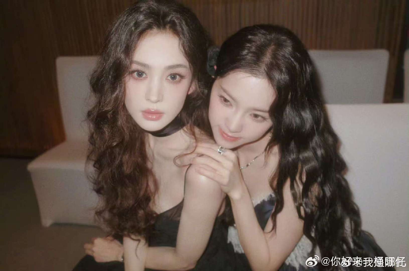 15年和25年的古力娜扎欧阳娜娜 古力娜扎晒和欧阳娜娜10年前旧照 古力娜扎晒和