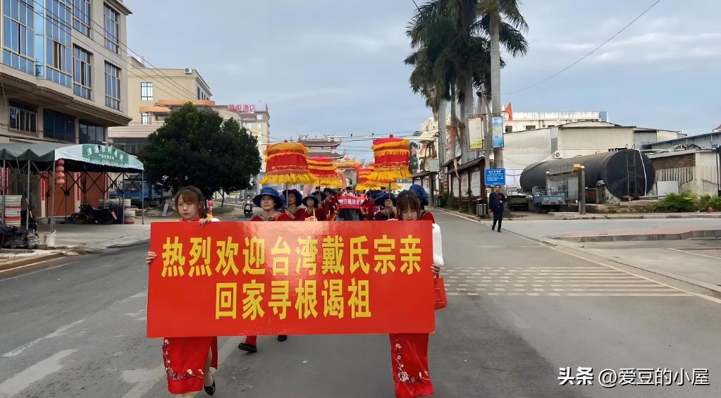清明节前后，涌来大批台湾同胞进入大陆，不为美食和茅台，就这 6 个目的。

1、