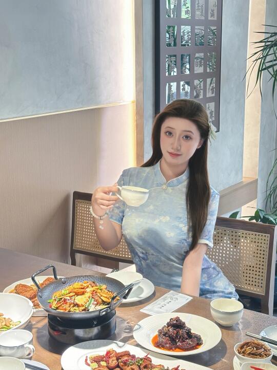幼态脸准备找曹培燕do啦