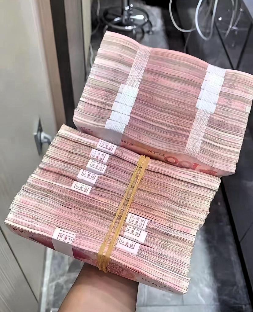 手里有20万现金？
听句实在劝，别瞎投！

这钱要是你早出晚归、省吃俭用攒的血汗